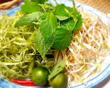 Hình bước làm 2 của món Bún mọc