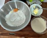 Foto langkah ke 2 dari resep Pizza mini Q.