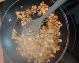 Foto del paso 2 de la receta: Buñuelos de berenjena y queso