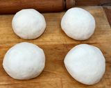 Sajttal töltött magvas koszorú recept fázis 3 fotója