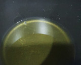 A picture of step 2 of Onion stew.