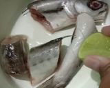Foto langkah ke 1 dari resep Ikan Cucut Kuah Pindang.