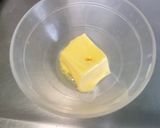 Une image de l'étape 2 de Tresse feuilletée aux amandes, pignons de pin et amaretto.