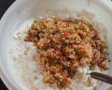 Foto del paso 3 de la receta: Pancitos saborizados de cebolla, ají morrón y aceitunas