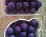 Foto langkah ke 3 dari resep Bola-bola Ubi Ungu Coklat Lumer.