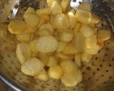 A picture of step 1 of Sultan chips.