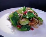 Foto langkah ke 3 dari resep Keciwis Teri Tauge Pedas.