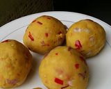 A picture of step 7 of Potatoes egg kebab.
