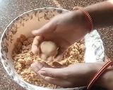 A picture of step 4 of Jeggery til peanut laddu.