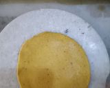 A picture of step 2 of Missi paratha.