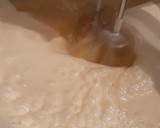 Foto del paso 3 de la receta: Queque de yogurt con pera y manzana