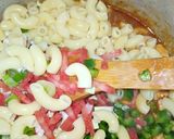 A picture of step 9 of Orange Chicken Macaroni.