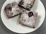 Raspberry brownies