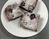 A picture of step 4 of Raspberry brownies.
