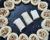 صورة لخطوة 4 من وصفة أساور السّتّ بالجوز 😋