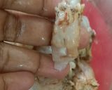 A picture of step 1 of Prawn head fry.