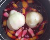 Foto langkah ke 2 dari resep Poached pear.