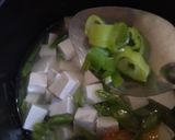 Foto langkah ke 6 dari resep Sup buncis tahu.