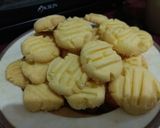 Foto langkah ke 5 dari resep Cookies maizena snack mpasi 12MO.