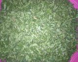 A picture of step 2 of Miyan lalo.