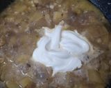 ক্রিমি গার্লিক স্যুপ উইথ ক্রিস্পি ক্রুটনস(Creamy garlic soup crispy croutons recipe in Bengali) রেসিপির ধাপ 3 ছবি