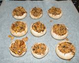 Foto del paso 5 de la receta: Champiñones rellenos especiales