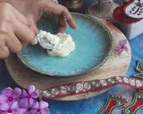 A picture of step 4 of Butterfly pea flower bread cham cham.