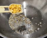 A picture of step 3 of Corn daliya upma.