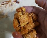 A picture of step 6 of Puff pastry BBQ chicken pizza.