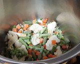 Foto del paso 2 de la receta: Lentejas con butifarra catalana y verduras