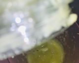 A picture of step 4 of Raw mango mojito.