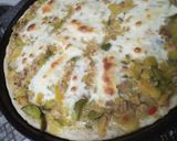 Foto del paso 9 de la receta: Tarta de zapallito y pollo con queso