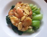 Foto langkah ke 7 dari resep Pakcoy Siram Tofu Udang.