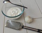 Fokhagymás joghurtos szósz recept fázis 4 fotója