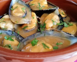 Foto del paso 9 de la receta: Mejillones a la marinera