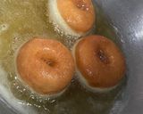 Foto langkah ke 5 dari resep Donat ekonomis.