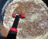 Foto del paso 4 de la receta: Torta keto de chocolate y frutos secos