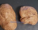 A picture of step 4 of Leopard bread.