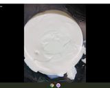 A picture of step 6 of Custard Trifle Bowl.