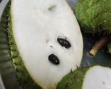 A picture of step 1 of Hanuman phal/soursop toast.