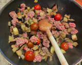 Une image de l'étape 5 de Pâtes à la bolognaise aux aubergines.