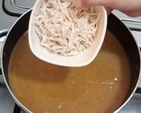A picture of step 9 of Chicken Resha Daal.