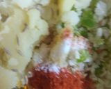 A picture of step 2 of Pani puri ki puri ka pakoda.