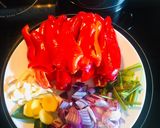 A picture of step 1 of Ayam Bakar Bumbu Padang/Grilled Chicken with Padang Seasoning.