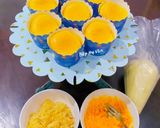 Hình bước làm 5 của món Bánh cupcake sốt kem phô mai trứng muối chà bông