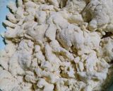 Foto del passaggio 1 della ricetta Pane alla curcuma e semi