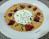 Foto del paso 9 de la receta: Crema de setas con cecina y huevo poché