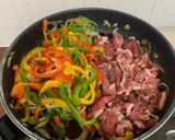 Hình bước làm 6 của món Miến xào bò kiểu Hàn - Japchae phiên bản siêu thịt 🥩🥩🥩