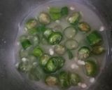 A picture of step 2 of Veg frankie roll.