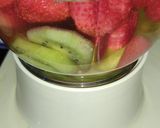 A picture of step 3 of Strawberry 🍓 and kiwi 🥝 Drink.